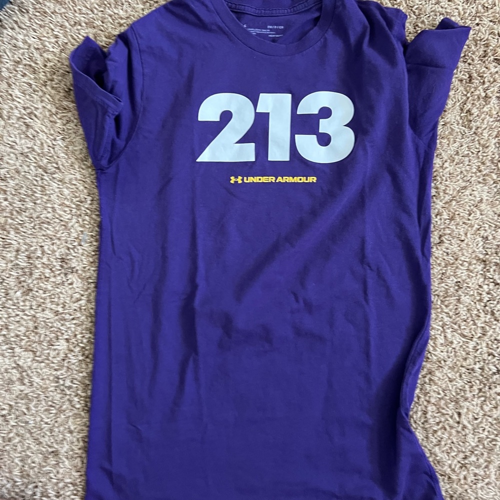 los angeles inspired UA shirt